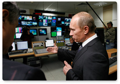 Председатель Правительства Российской Федерации В.В.Путин встретился с творческим коллективом телекомпании «НТВ» и поздравил их с 15-летием телеканала