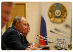 Prime Minister Vladimir Putin and Kazakhstan’s Prime Minister Karim Masimov held intergovernmental negotiations