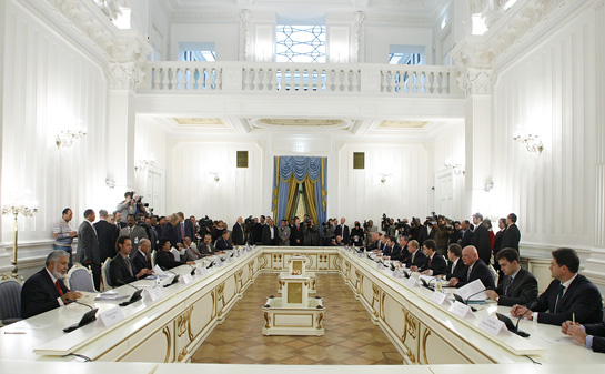 Prime Minister Vladimir Putin met with Muammar Gaddafi, the Leader of the Libyan Revolution