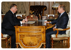 Prime Minister Vladimir Putin held a meeting with Transneft CEO Nikolai Tokarev