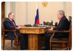Vladimir Putin met with Regional Development Minister Viktor Basargin