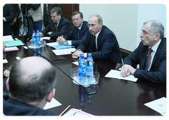 Prime Minister Vladimir Putin met with top managers of the Leningrad Region’s agro-industrial sector
