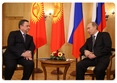 Prime Minister Vladimir Putin held a working meeting with Kyrgyz Prime Minister Igor Chudinov