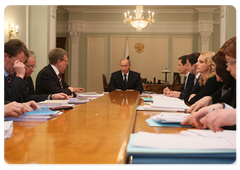 Prime Minister Vladimir Putin chaired a meeting on the preparation for a session of the Presidential Council for the Implementation of Priority National Projects and Demographic Policy