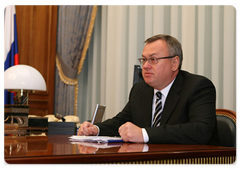 Prime Minister Vladimir Putin met with Vneshtorgbank Chairman Andrei Kostin