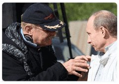 Vladimir Putin visited the survey ground of the Nikita Mikhalkov's film Burnt by the Sun-2 in Shushary village