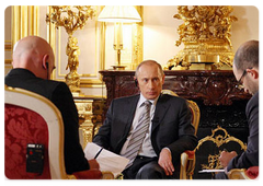 Russian Prime Minister Vladimir Putin was interviewed by the French newspaper Le Monde