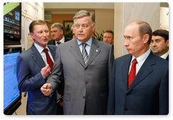 Председатель Правительства России В.В.Путин посетил главный вычислительный центр ОАО«РЖД»