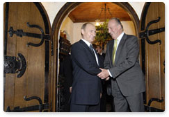 В.В. Путин встретился в неформальной обстановке с королем Испании Хуаном Карлосом I