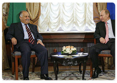 Prime Minister Vladimir Putin had talks with the Libyan Prime Minister Al-Baghdadi Ali al-Mahmoudi