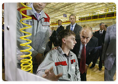 Russian Prime Minister Vladimir Putin visited a new production complex of GAZ Group