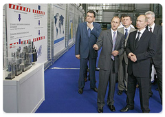 Vladimir Putin visited the machine-building plant «Elemach» in the town of Elektrostal