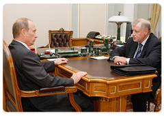 Prime Minister Vladimir Putin chaired a meeting with Federation Council Speaker Sergei Mironov