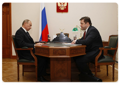 Prime Minister Vladimir Putin met with Russian Energy Minister Sergei Shmatko