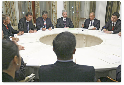 Председатель Правительства России В.В.Путин провел встречу с представителями иностранного бизнеса