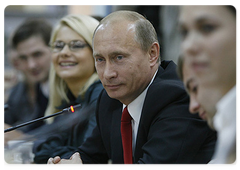 Prime Minister Vladimir Putin met with students and staff of Far Eastern State University