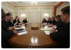 Председатель Правительства Российской Федерации В.В.Путин провел рабочую встречу с Премьер-министром председательствующей в ЕС Чехии Миреком Тополанеком