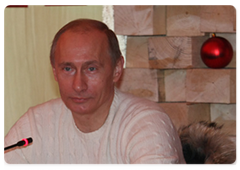 В.В.Путин встретился с организаторами и участниками московского этапа Кубка мира по горнолыжному спорту