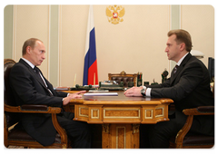 В.В.Путин провел рабочую встречу с Первым заместителем Председателя Правительства Российской Федерации И.И.Шуваловым