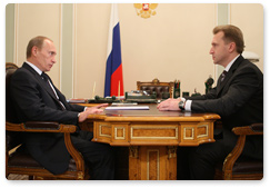 В.В.Путин провел рабочую встречу с Первым заместителем Председателя Правительства Российской Федерации И.И.Шуваловым