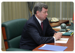 Губернатор калужской области А.Д.Артамонов на встрече с Председателем Правительства Российской Федерации В.В.Путиным