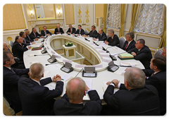 Prime Minister Vladimir Putin with German business leaders