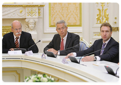 Первый заместитель Председателя Правительства РФ И.Шувалов на встрече с представителями германских деловых кругов