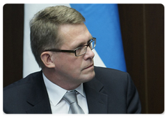Finnish Prime Minister Matti Vanhanen аt a meeting with Vladimir Putin