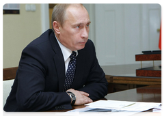 В.В.Путин провел рабочую встречу с губернатором Калининградской области Г.В.Боосом