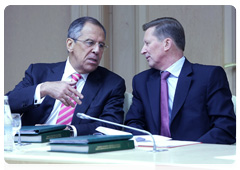 Minister of Foreign Affairs Sergey Lavrov and Deputy Prime Minister Sergei Ivanov during a meeting of the State Border Commission