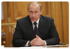Председатель Правительства Российской Федерации В.В.Путин провел совещание по вопросу развития переработки попутного газа и газотранспортной системы