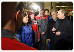 Prime Minister Vladimir Putin visiting the KamAZ Heavy-Duty Truck Production Plant in the city of Naberezhnye Chelny