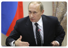 Prime Minister Vladimir Putin at a meeting devoted to the problems facing Kolomensky Zavod