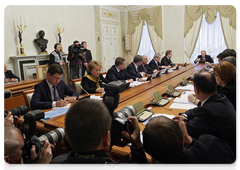 Председатель Правительства Российской Федерации В.В.Путин провел совещание по вопросам обеспечения жильем военнослужащих