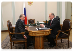 Председатель Правительства Российской Федерации В.В.Путин провел рабочую встречу с лидером партии КПРФ Г.А.Зюгановым