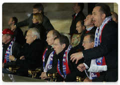 Vladimir Putin attended 2010 World Cup qualifying match between Russia and Germany in Luzhniki Stadium