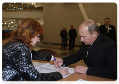 Prime Minister Vladimir Putin voted in the Moscow City Duma election