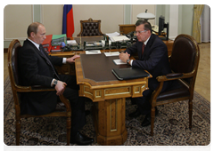 Prime Minister Vladimir Putin meeting with First Deputy Prime Minister Viktor Zubkov
