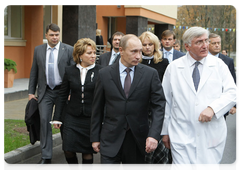 Vladimir Putin at the Turner Scientific and Research Institute for Children's Orthopaedics in the town of Pushkin