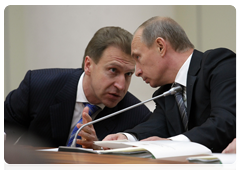 Russian Prime Minister Vladimir Putin, right, and First Deputy Prime Minister Igor Shuvalov, left, during 25th EurAsEC Interstate Council prime ministers’ meeting