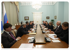 Prime Minister Vladimir Putin meeting with President of Croatia Stjepan Mesic