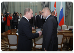 Prime Minister Vladimir Putin meeting with President of Croatia Stjepan Mesic