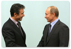 Председатель Правительства Российской Федерации В.В.Путин встретился с Генеральным секретарем НАТО А.Ф.Расмуссеном