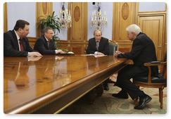 Председатель Правительства Российской Федерации В.В.Путин встретился с Президентом ОАО «Туполев» А.П.Бобрышевым
