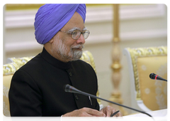Премьер-министр Индии М.Сингх на переговорах с Председателем Правительства России В.В.Путиным
