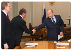Prime Minister Vladimir Putin at a meeting to support AvtoVAZ’s social facilities
