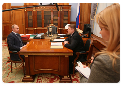 Prime Minister Vladimir Putin and Governor of Kaliningrad Region Georgy Boos