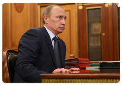 Председатель Правительства Российской Федерации В.В.Путин провел рабочую встречу с губернатором Калининградской области Г.В.Боосом