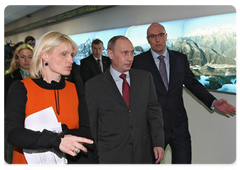 Председатель Правительства Российской Федерации В.В.Путин посетил медиа-центр Олимпийских зимних игр-2014, расположенный на Зубовском бульваре в Москве