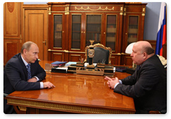 Председатель Правительства Российской Федерации В.В.Путин провел рабочую встречу с губернатором Нижегородской области В.П.Шанцевым